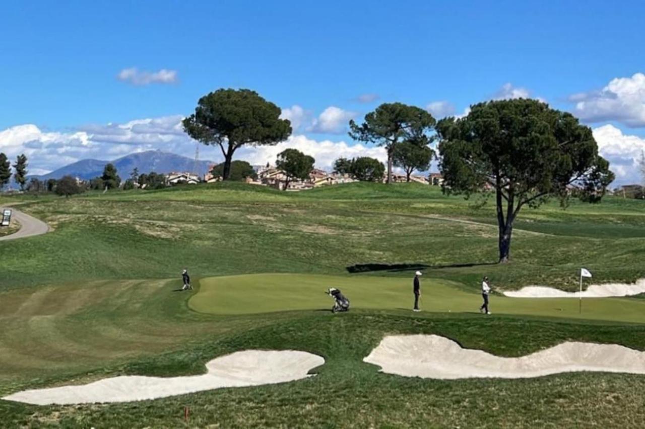 Marco Simone Golf Club Apartment Экстерьер фото